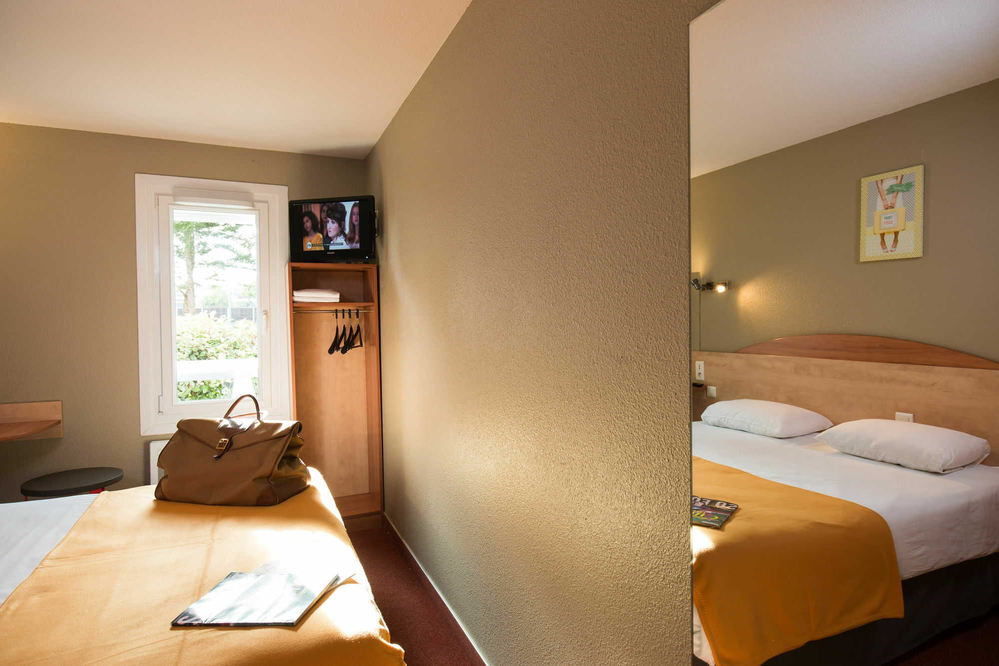 Kyriad Direct Orleans - La Chapelle St Mesmin Экстерьер фото